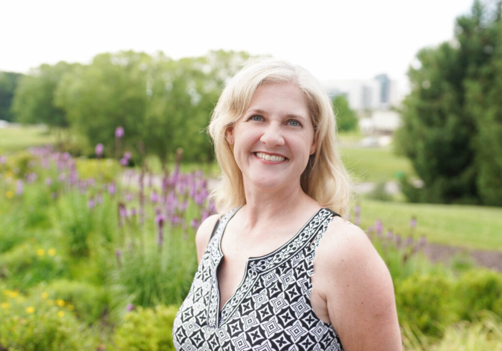Photo of Lisa Fritsch